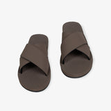 Men's ESSNTLS Cross Soil